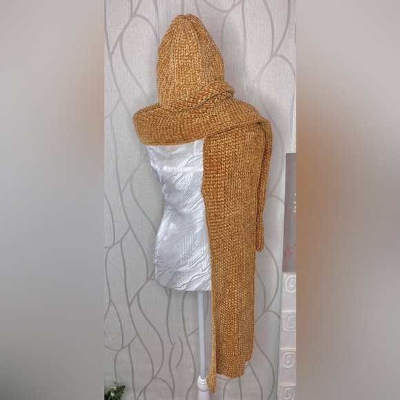 Accessories - 🌷 Cozy Super Soft Chenille Knit Hat and Scarf Set in Camel Brown 🌷 NWOT